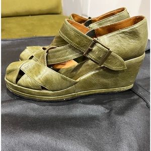 REMIX Classic Vintage shoes